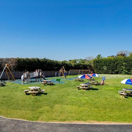 Birchington Vale Entire Holiday Home Westgate-on-Sea Bagian luar foto